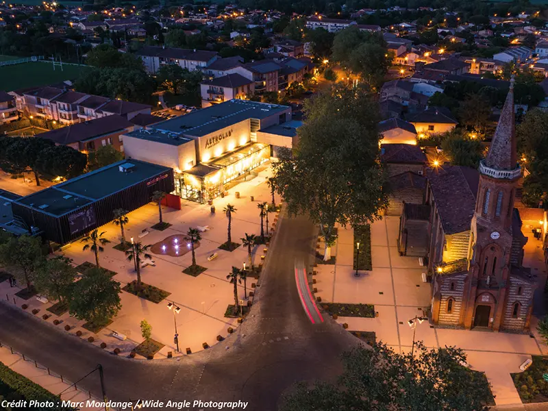 Astrolab à Labarthe vue de nuit - 2AU